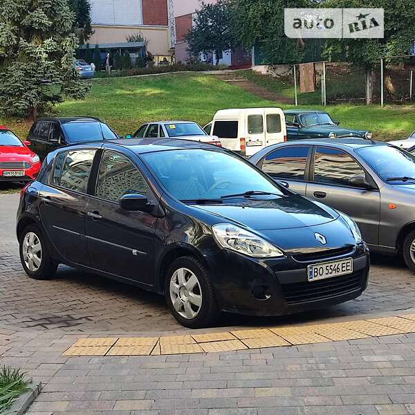 Хэтчбек Renault Clio 2010 в Тернополе