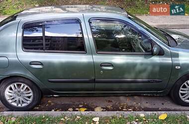 Седан Renault Clio 2005 в 