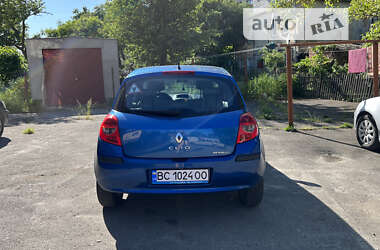 Хетчбек Renault Clio 2005 в Львові