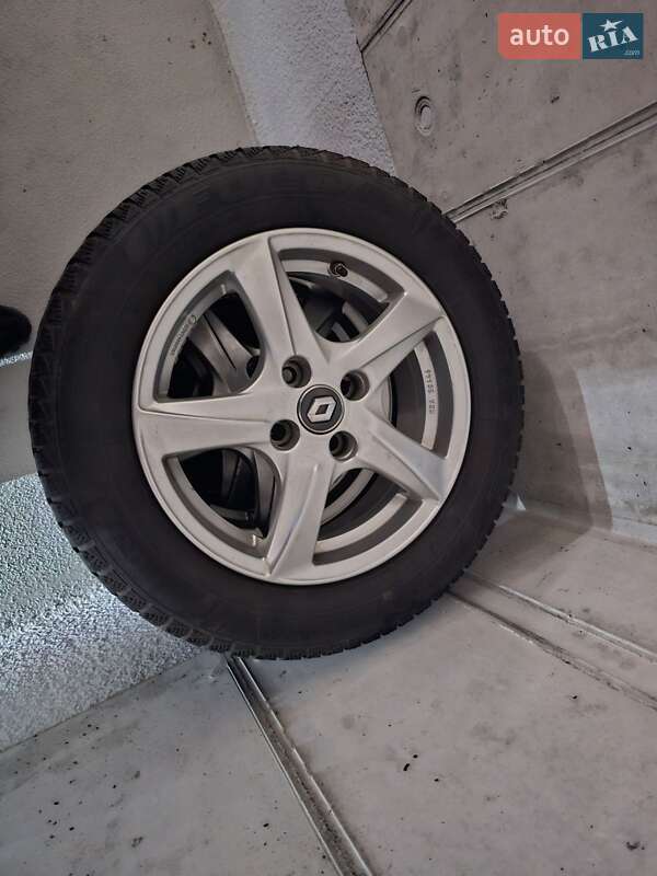 Універсал Renault Clio 2015 в Києві фото 4 Універсал Renault Clio 2015 в Києві