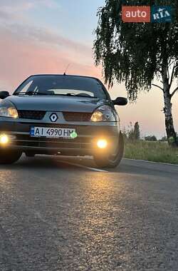 Хетчбек Renault Clio 2005 в Києві