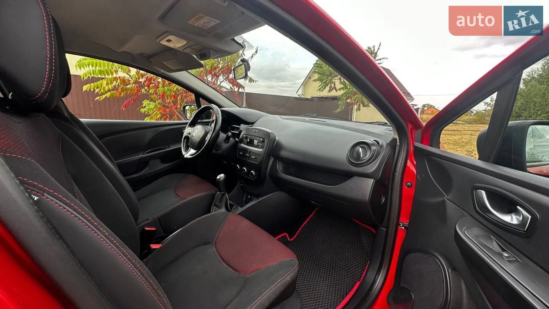 2015 Renault Clio - мініатюра 18
