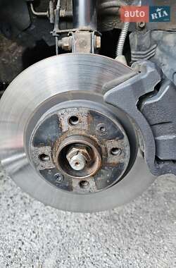 Хэтчбек Renault Clio 2004 в 