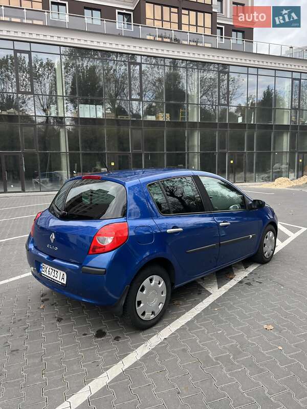 Хэтчбек Renault Clio 2008 в Хмельницком фото 3 Хэтчбек Renault Clio 2008 в Хмельницком