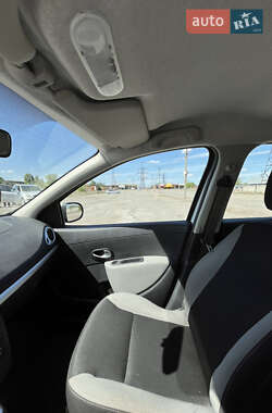 Універсал Renault Clio 2012 в 