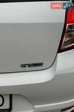 Хэтчбек Renault Clio 2012 в 