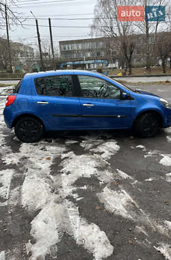 Хэтчбек Renault Clio 2006 в Виннице