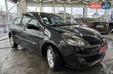 Хетчбек Renault Clio 2005 в Луцьку