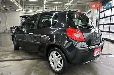 Хетчбек Renault Clio 2005 в Луцьку