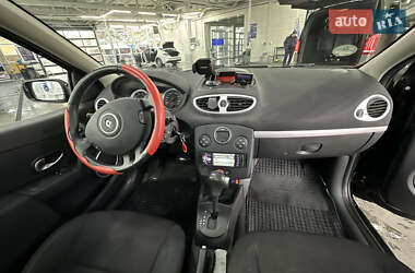 Хетчбек Renault Clio 2005 в Луцьку