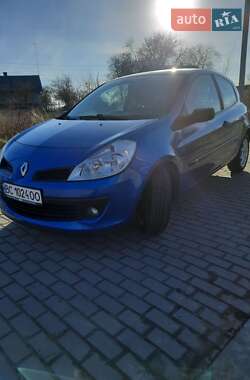 Хетчбек Renault Clio 2005 в Львові