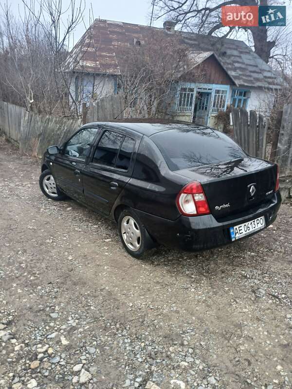 Седан Renault Clio 2007 в Борщеві