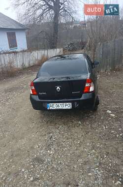 Седан Renault Clio 2007 в 