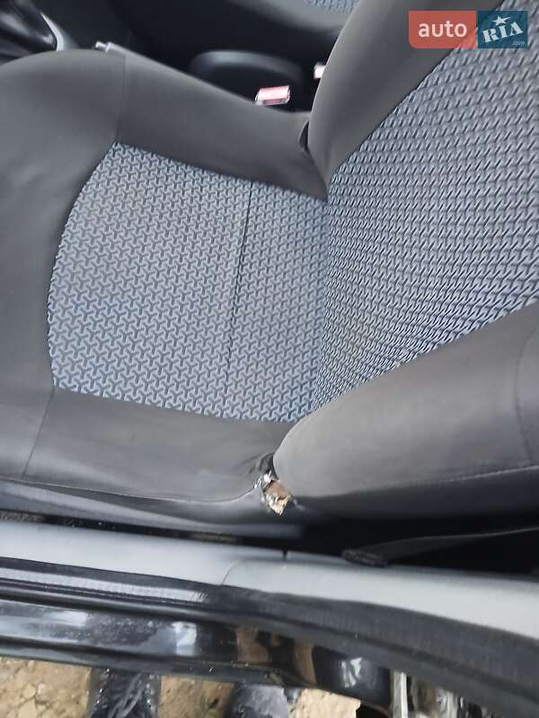 Седан Renault Clio 2007 в Борщеві