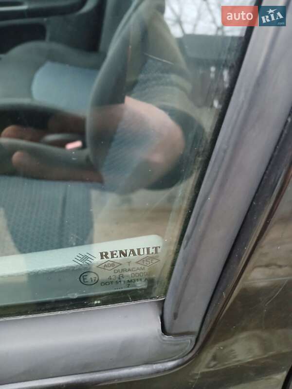 Седан Renault Clio 2007 в Борщеві