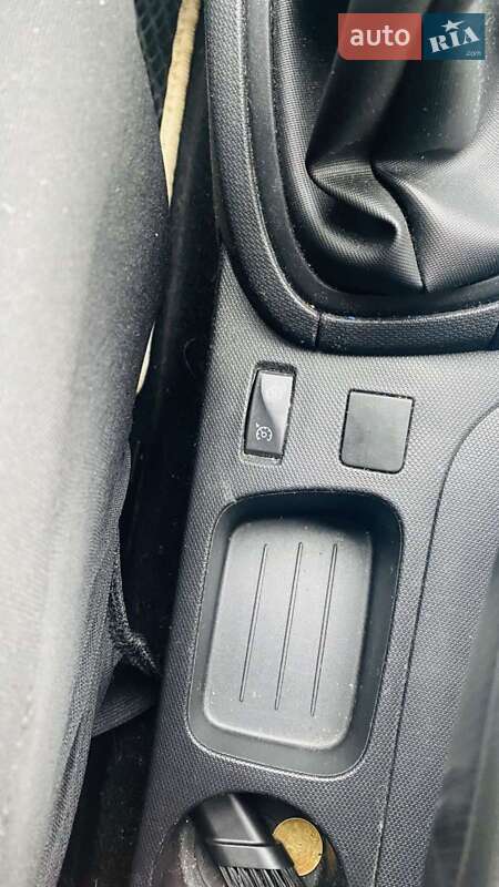 Универсал Renault Clio 2014 в Дрогобыче