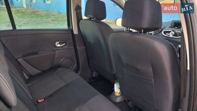 Хэтчбек Renault Clio 2011 в Одессе фото 9 Хэтчбек Renault Clio 2011 в Одессе