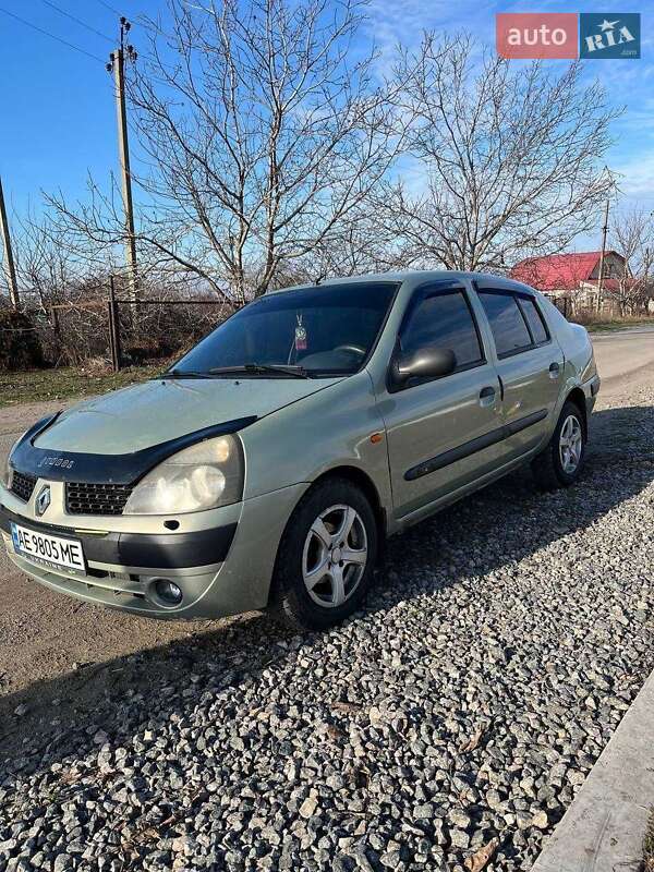 Хэтчбек Renault Clio 2003 в Днепре