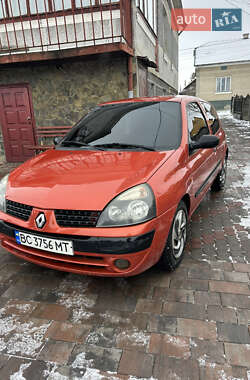Хэтчбек Renault Clio 2003 в 