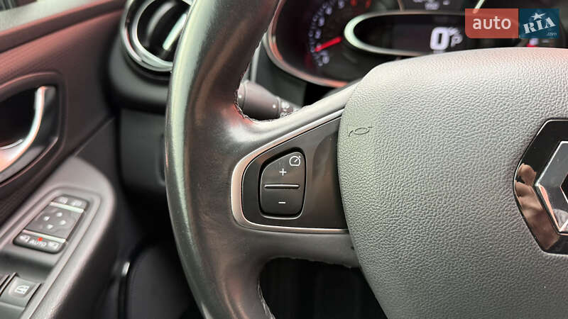 Универсал Renault Clio 2016 в Киеве