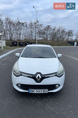Хэтчбек Renault Clio 2013 в 