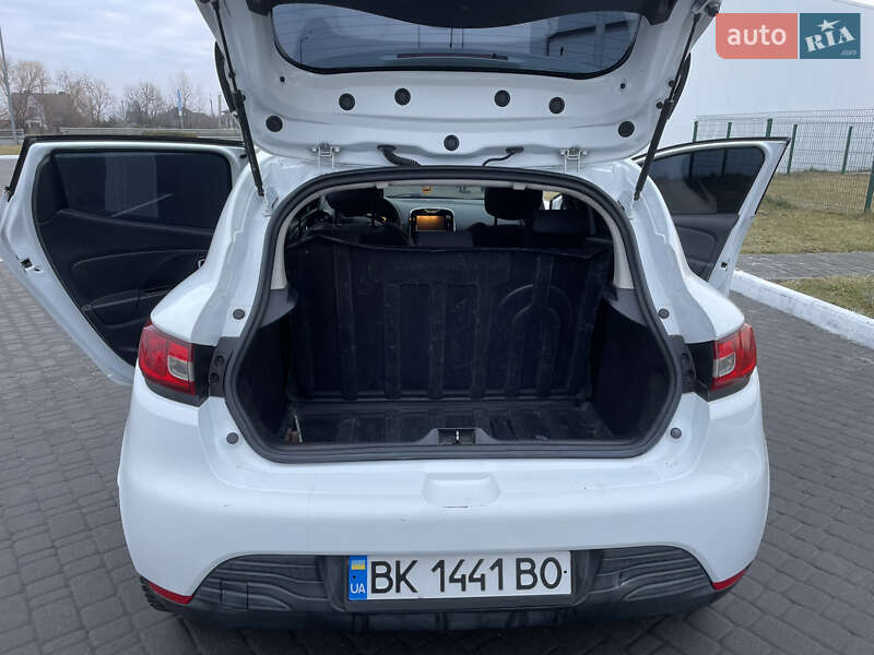 Хэтчбек Renault Clio 2013 в Ровно