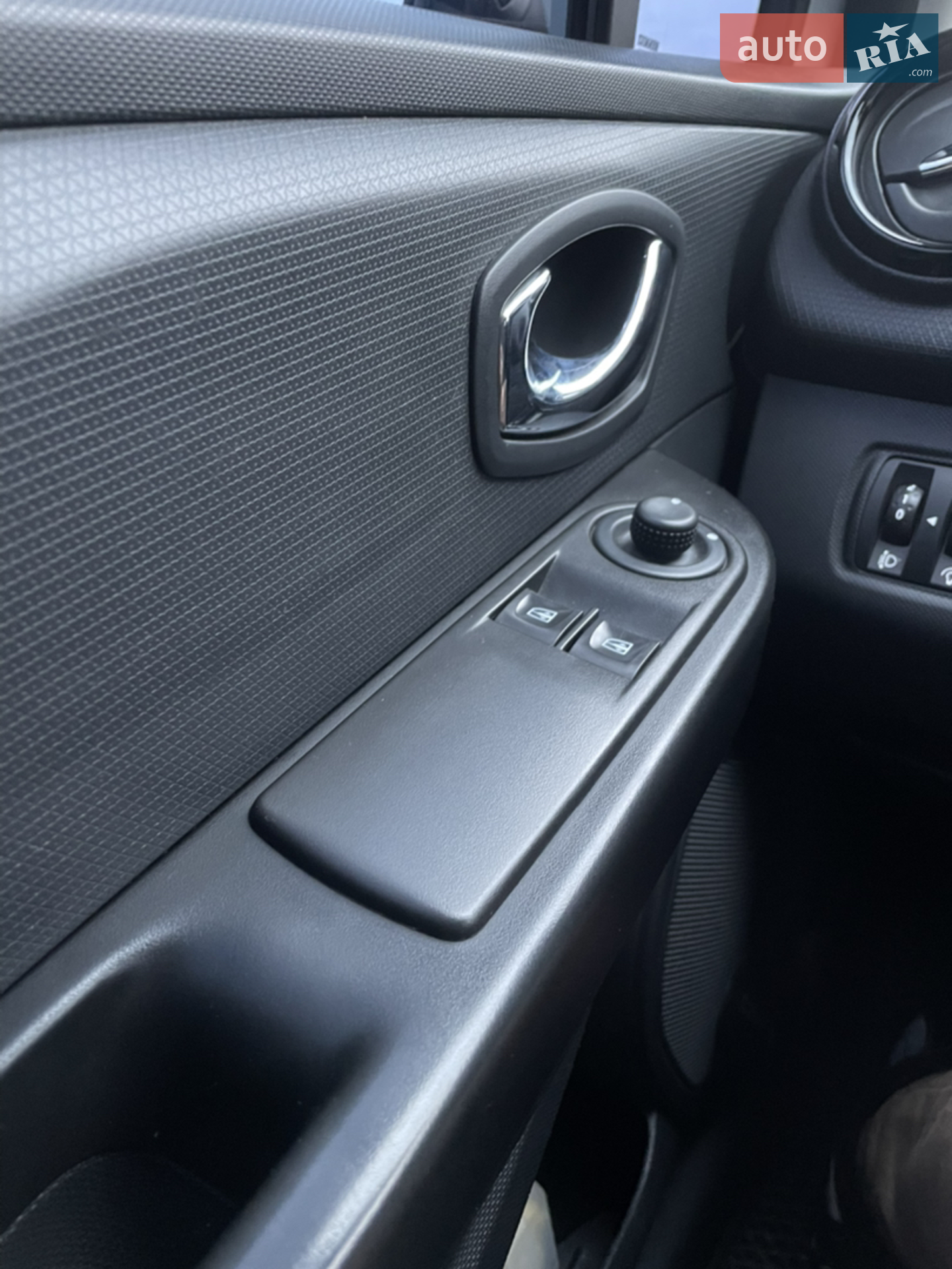2013 Renault Clio - мініатюра 13