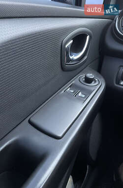 Хэтчбек Renault Clio 2013 в 