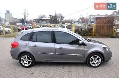 Универсал Renault Clio 2011 в Львове