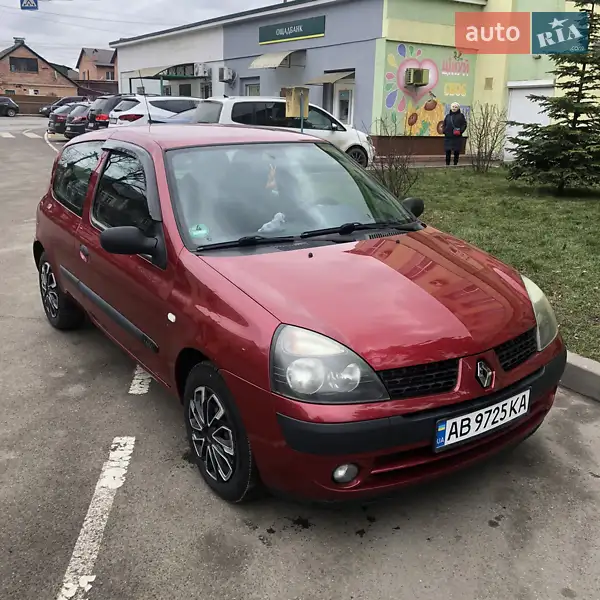 Renault Clio 2003