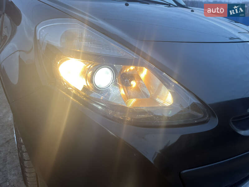 Універсал Renault Clio 2009 в Кам'янець-Подільському
