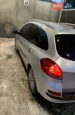 Хэтчбек Renault Clio 2008 в 