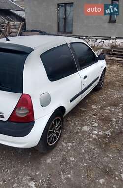 Хетчбек Renault Clio 2002 в Рахові