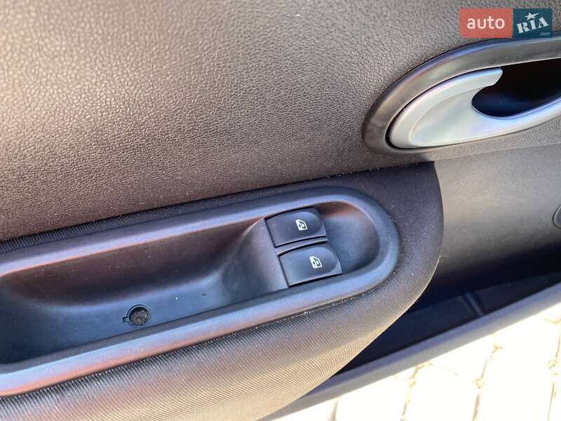 Универсал Renault Clio 2012 в Львове