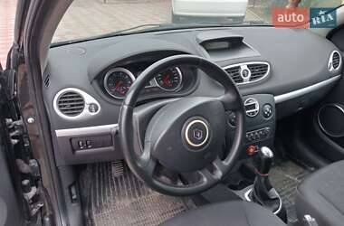 Универсал Renault Clio 2008 в Тростянце