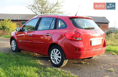 Универсал Renault Clio 2010 в 