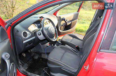 Универсал Renault Clio 2010 в 