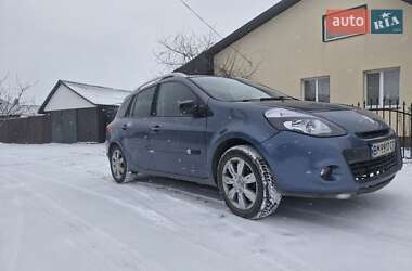 Универсал Renault Clio 2011 в 