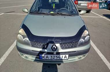 Хэтчбек Renault Clio 2003 в 