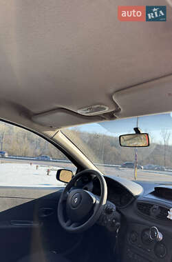 Хэтчбек Renault Clio 2008 в 