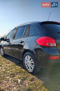 Універсал Renault Clio 2010 в 