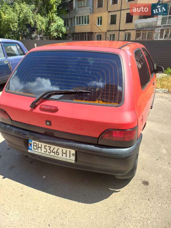 Хэтчбек Renault Clio 1997 в Одессе