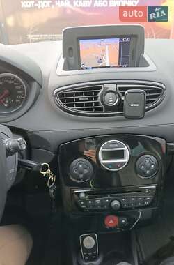 Універсал Renault Clio 2012 в 