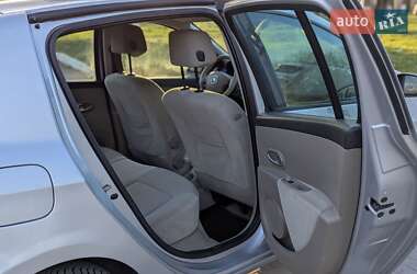 Хэтчбек Renault Clio 2008 в 
