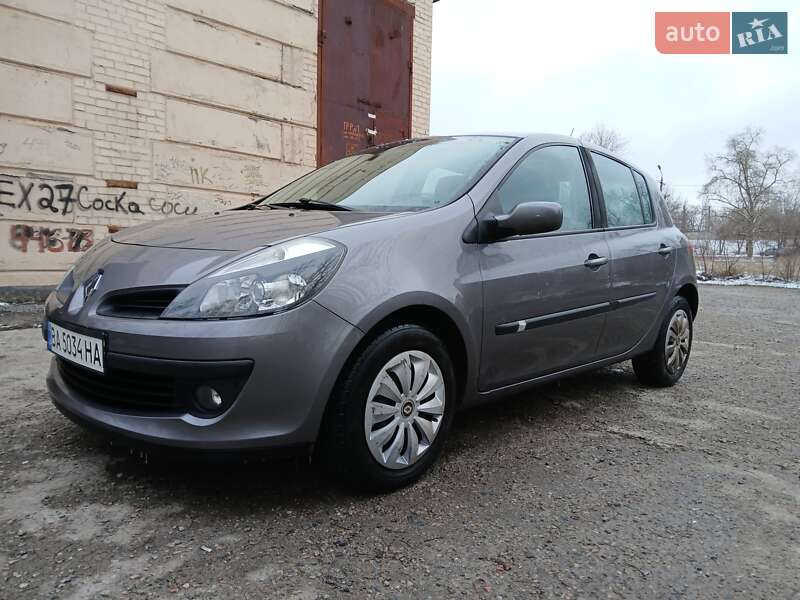 Хэтчбек Renault Clio 2008 в Кривом Роге фото 18 Хэтчбек Renault Clio 2008 в Кривом Роге