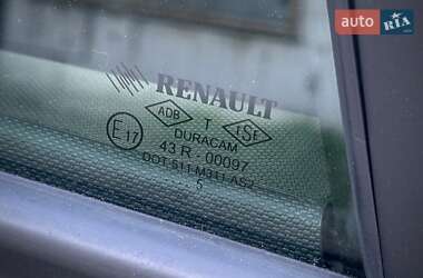 Хетчбек Renault Clio 2015 в 