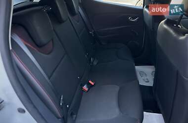 Хетчбек Renault Clio 2015 в 
