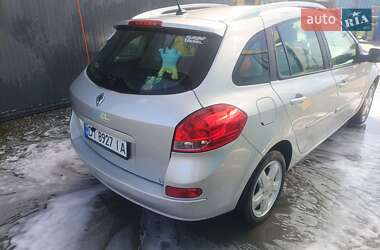 Универсал Renault Clio 2011 в 