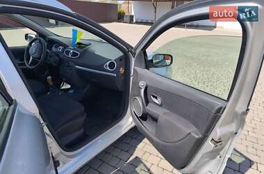 Универсал Renault Clio 2007 в 