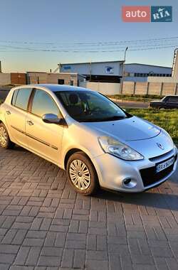 Хэтчбек Renault Clio 2011 в Хмельницком